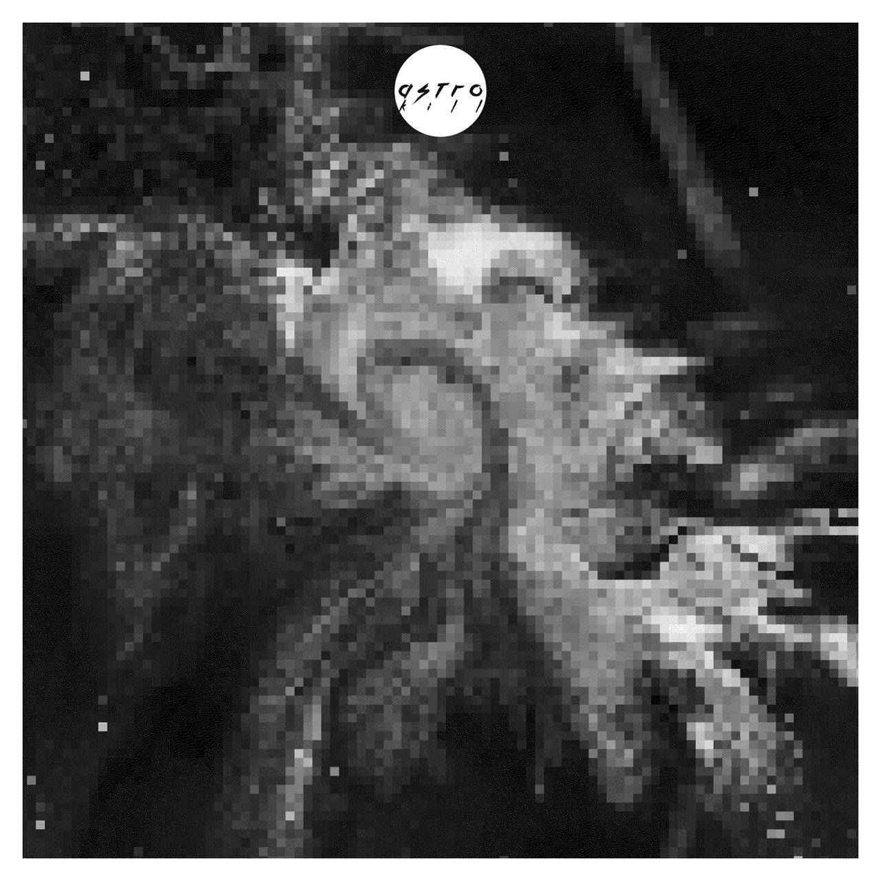 Das Wort "Oida", mit bunter Kreide auf den Gehsteig gekritzelt